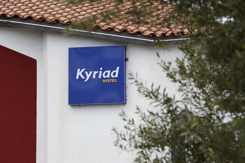 Kyriad Direct Perpignan - Aeroport 里沃萨尔特 外观 照片